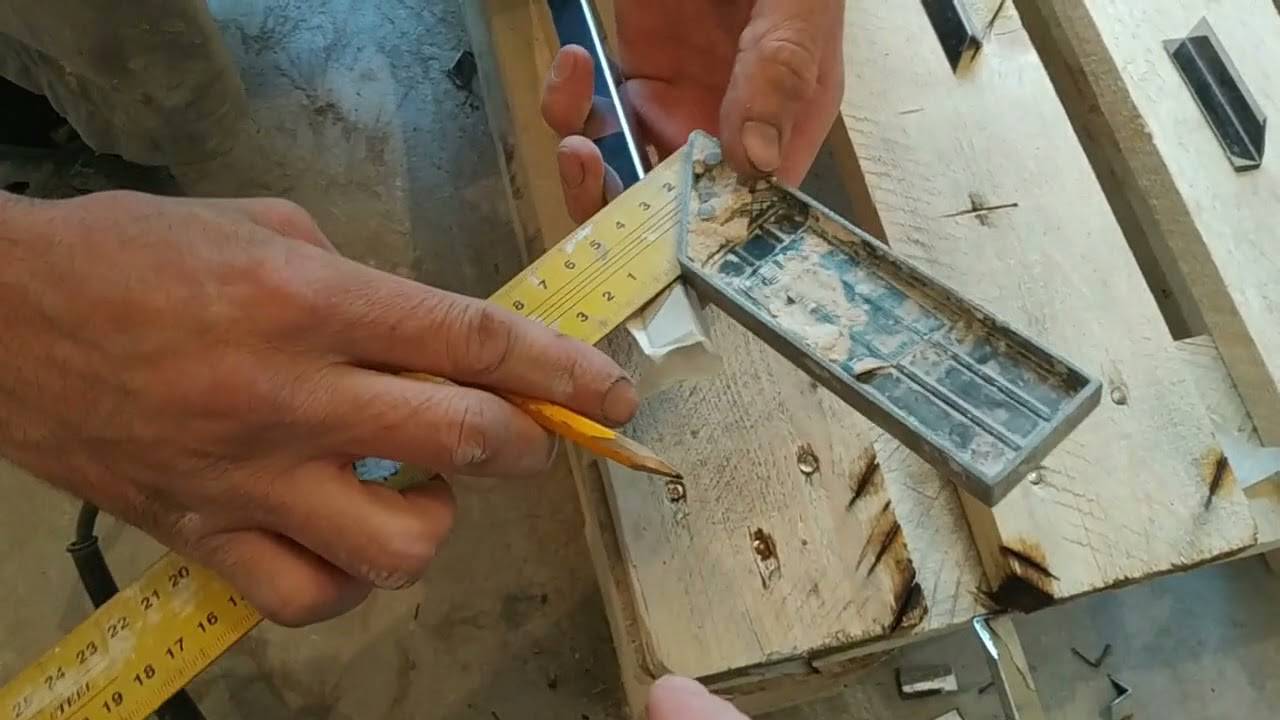Как обрезать пластиковые уголки на откосы - строительные рецепты мира