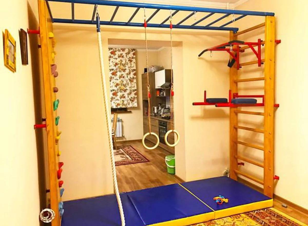 Спортивный уголок для детей в квартиру, дом