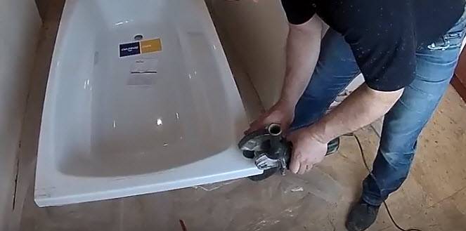 Чем сверлить акриловую ванну для установки смесителя