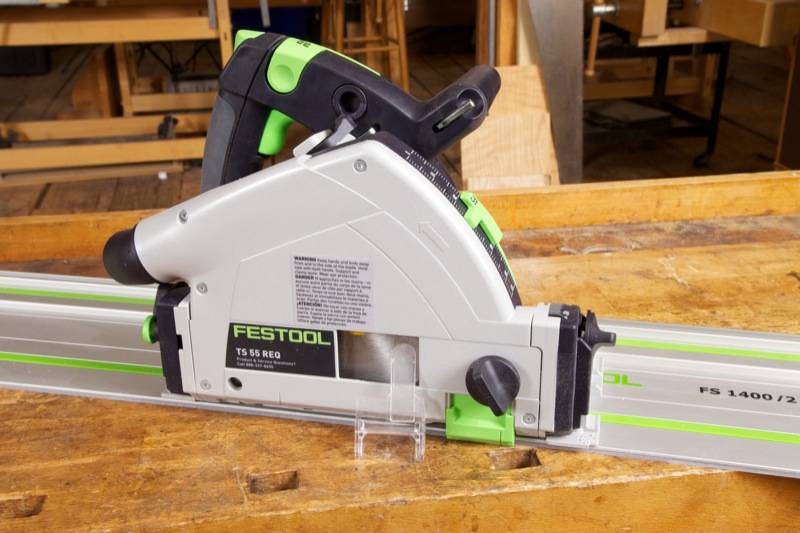 Циркулярные пилы с направляющей шиной. Festool TS 55. Пила Festool с шиной-направляющей TS 55. Фестул погружная пила с направляющей. Циркулярка Фестул с направляющей шиной.