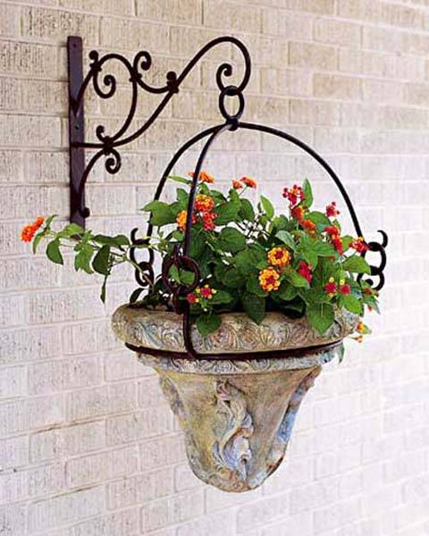 Кованые изделия — украшаем сад
