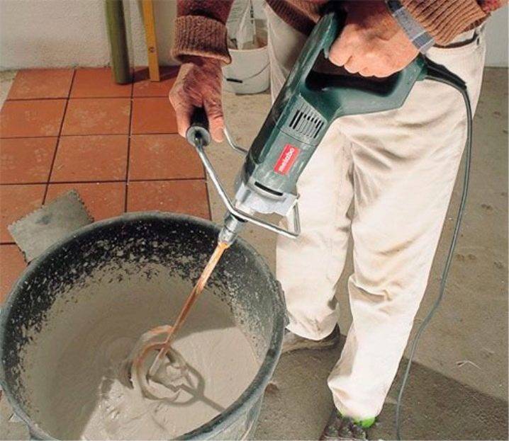 Как очистить поверхности от бетона