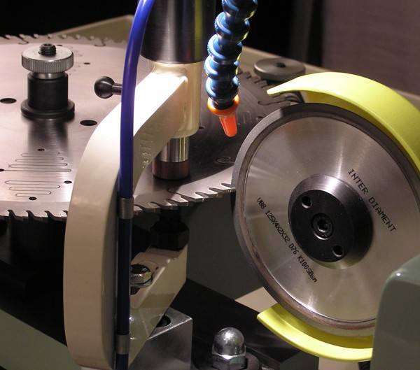 Технология заточки дисковых циркулярных пил в быту