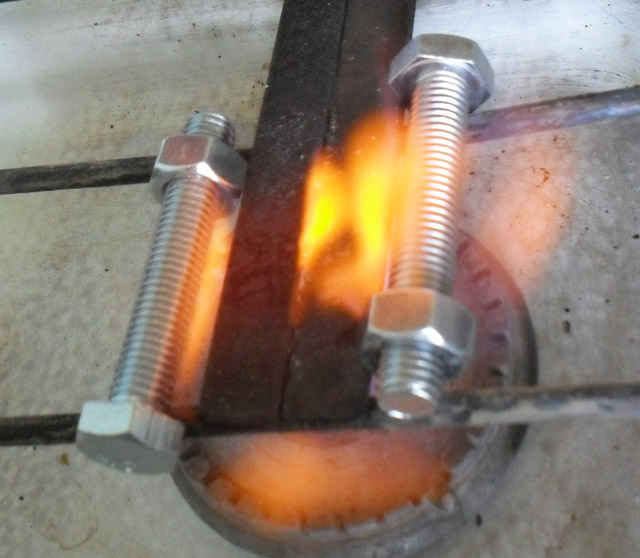 Закалка металла в домашних условиях: закаливаем сталь правильно