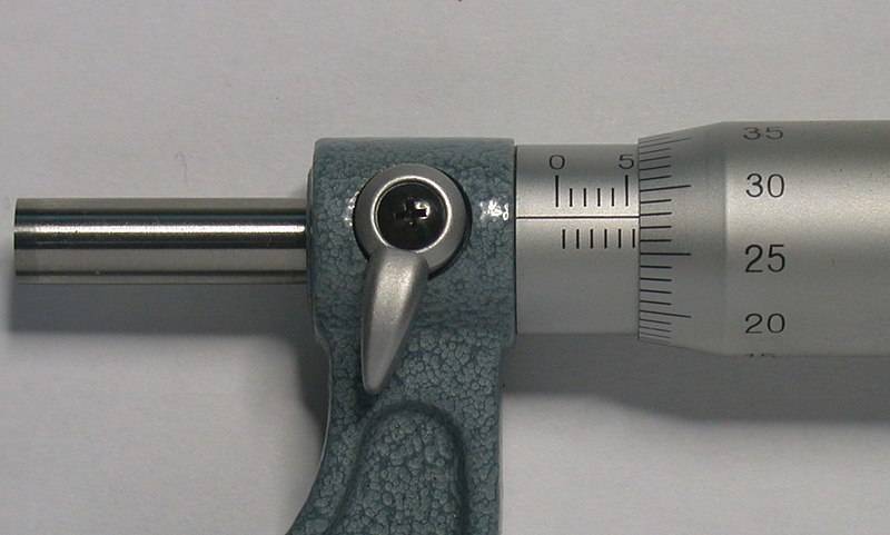 Как правильно пользоваться и измерять микрометром