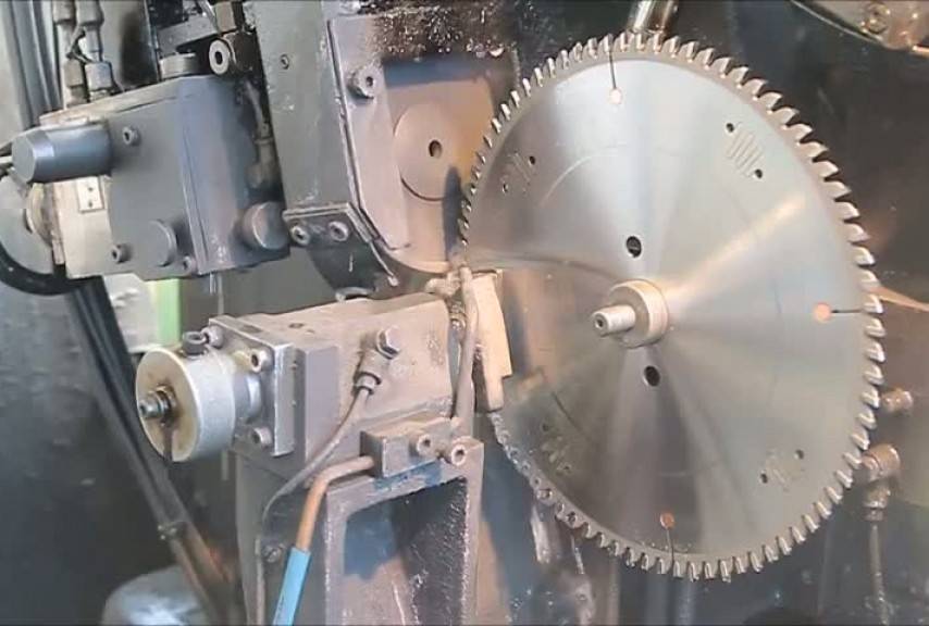 Заточка дисковых пил с твердосплавными напайками своими руками