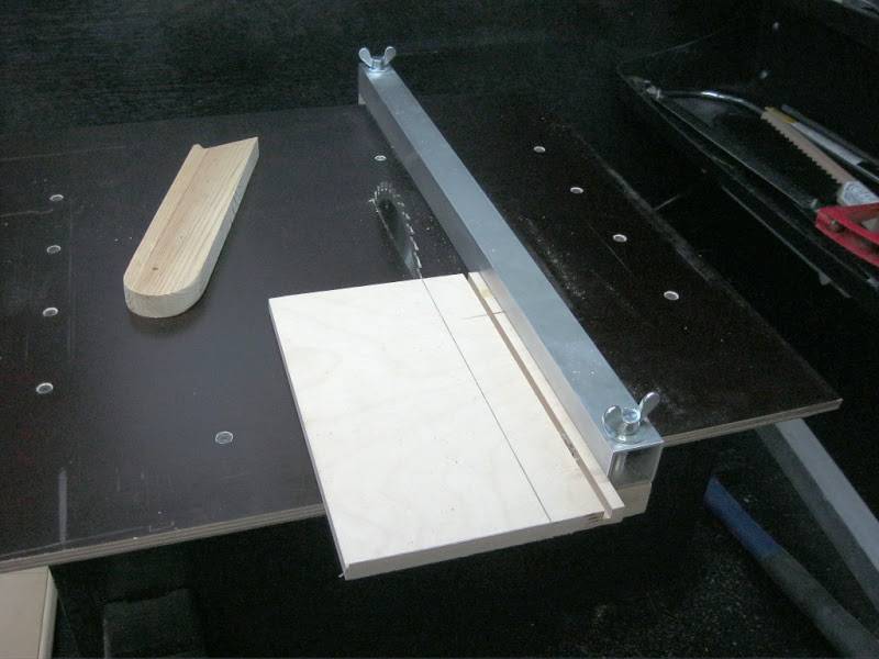 Направляющая шина для дисковой пилы: изготовление своими руками
