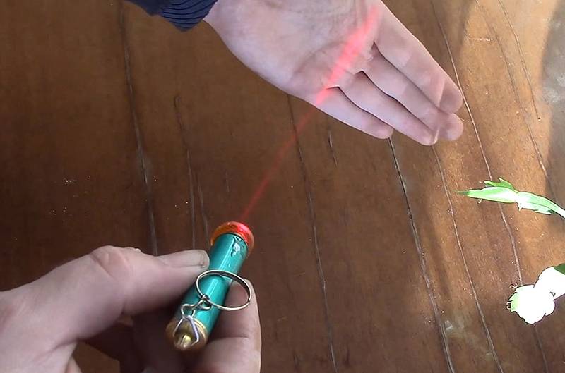 Как сделать лазерный уровень в домашних условиях своими руками