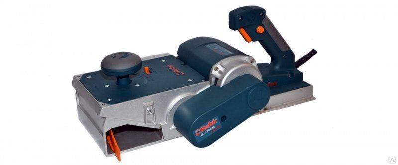 Как выбрать стационарный и ручной электрофуганок, обработка дерева электрическими моделями bosch и makita