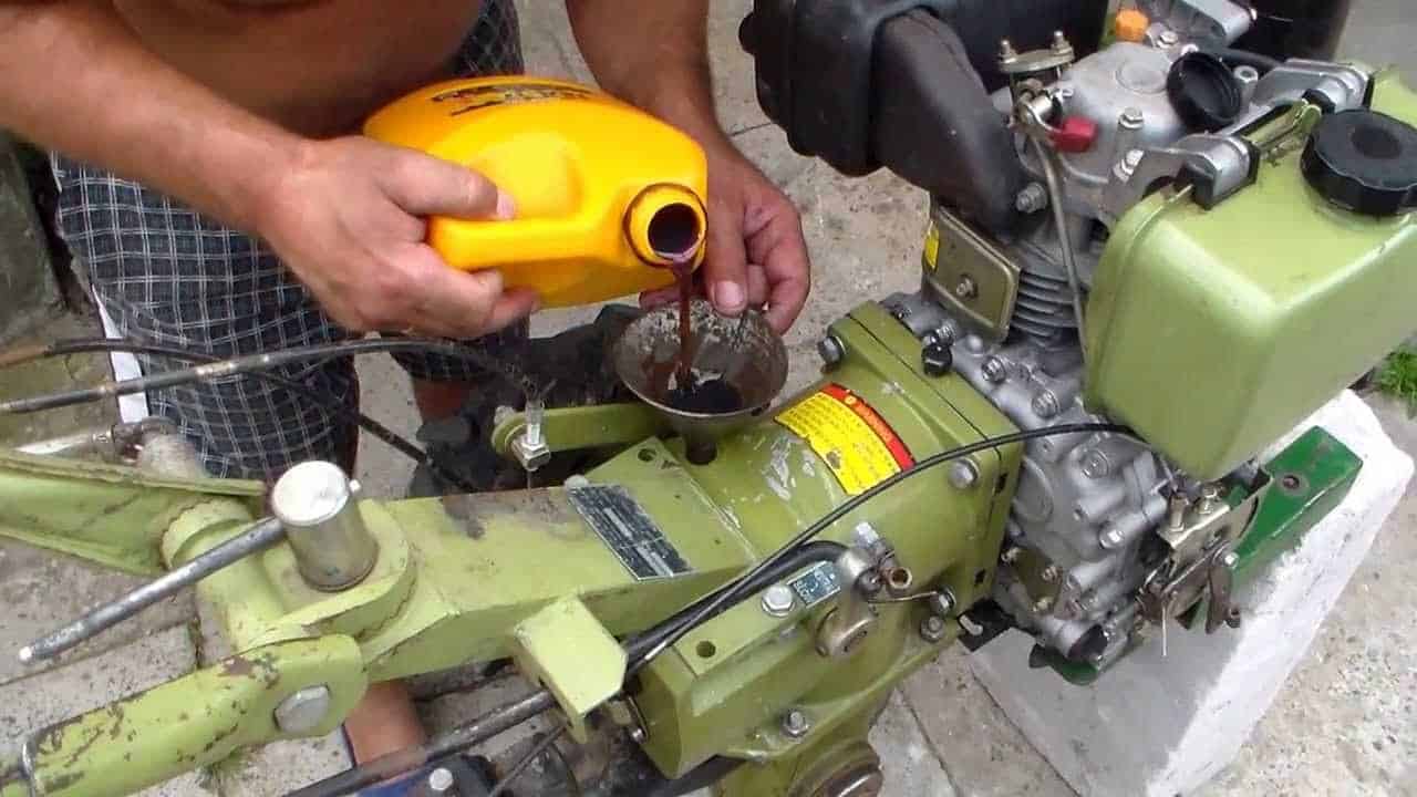 Какое масло лить в двигатель мотоблока лифан
